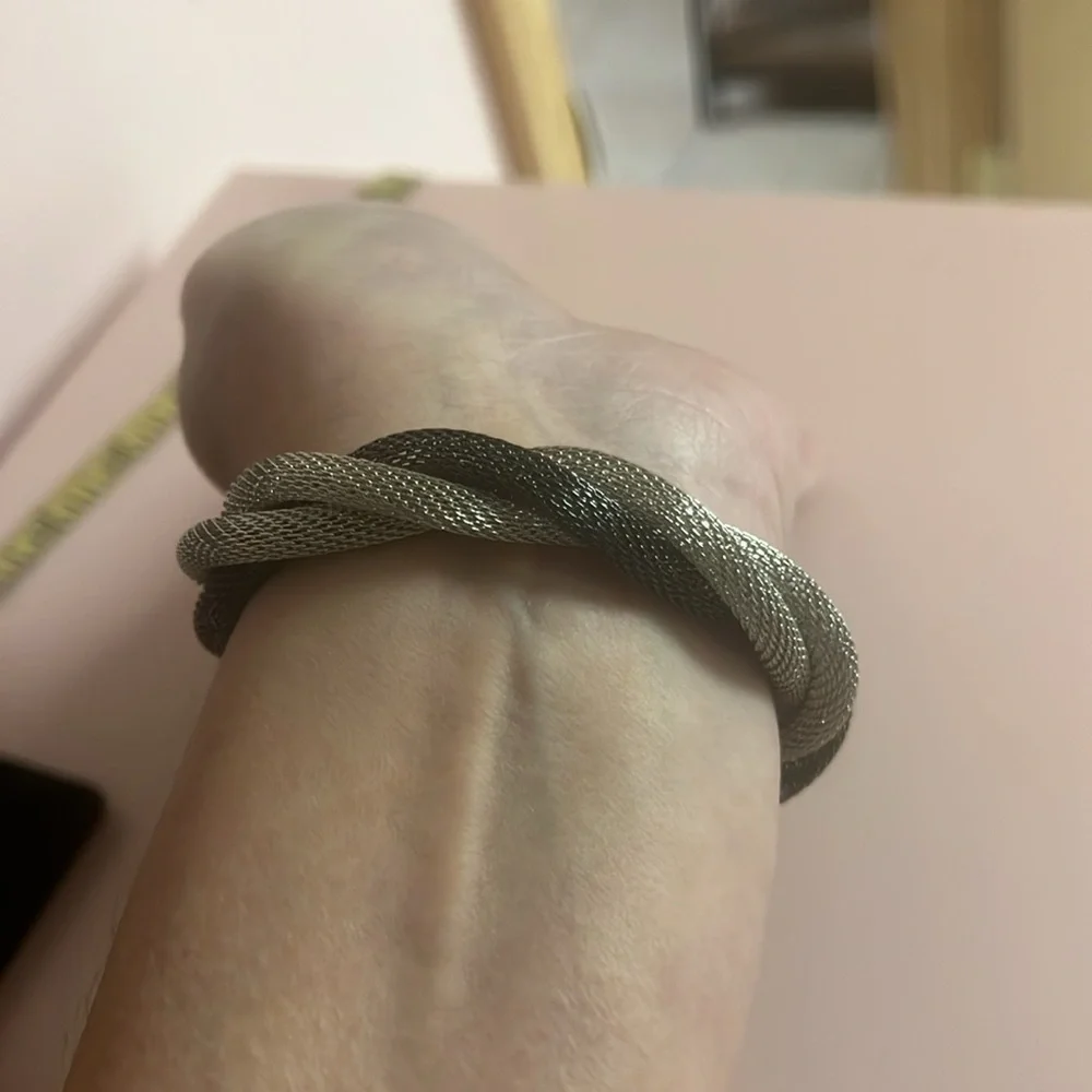 N/A dimensions 5”